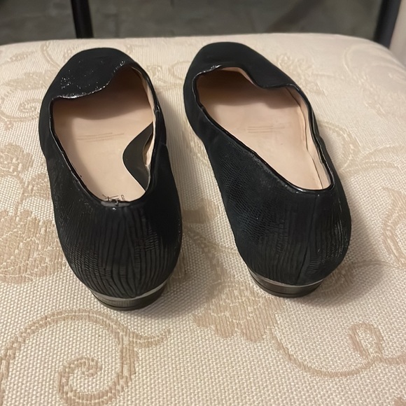 ✨HOST PICK✨ Diana Ferrari Black Square Toe Flats - Picture 2 of 4